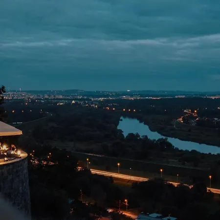 Szálloda Zinar Castle