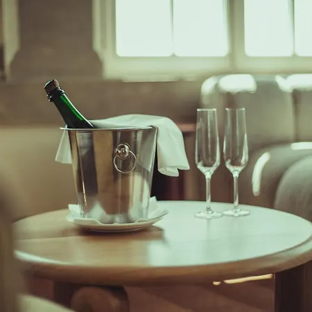 Zinar Castle Hotel Krakow