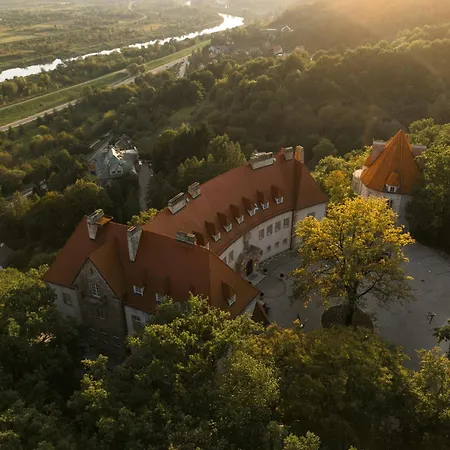 Szálloda Zinar Castle 5*