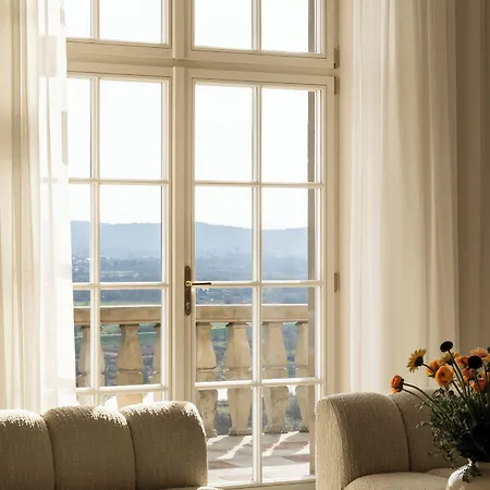 Hotell Zinar Castle