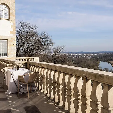 Zinar Castle 5*