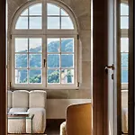 Zinar Castle 5* Krakov
